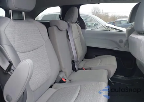 2025 Toyota Sienna Le z USA, uszkodzony, nr VIN 5TDKRKEC6SS283467